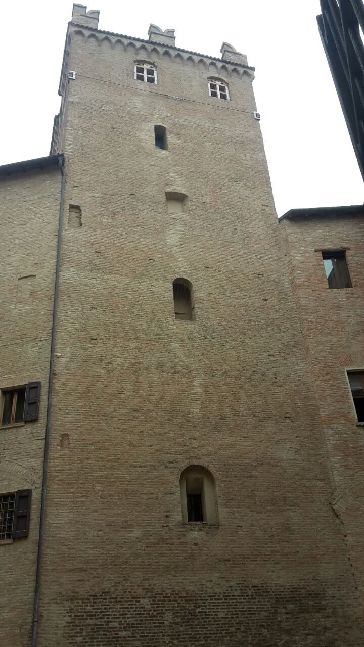 Sulle tracce del fantasma della Dama Bianca di Carpi…