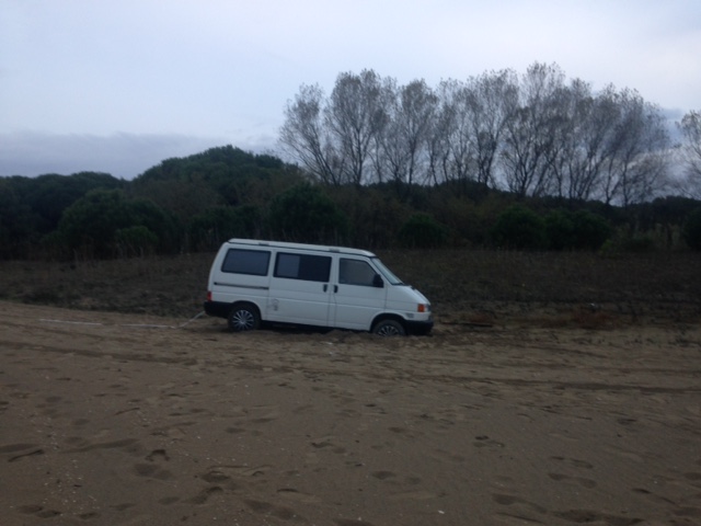 Una notte tragicomica a Cavallino ….. con il furgoncino……..