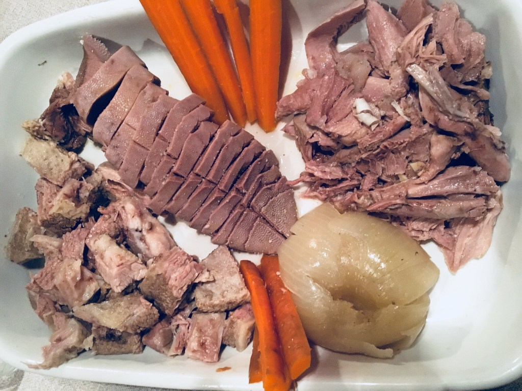 La domenica a Verona con il bollito col la pearà….. ricetta