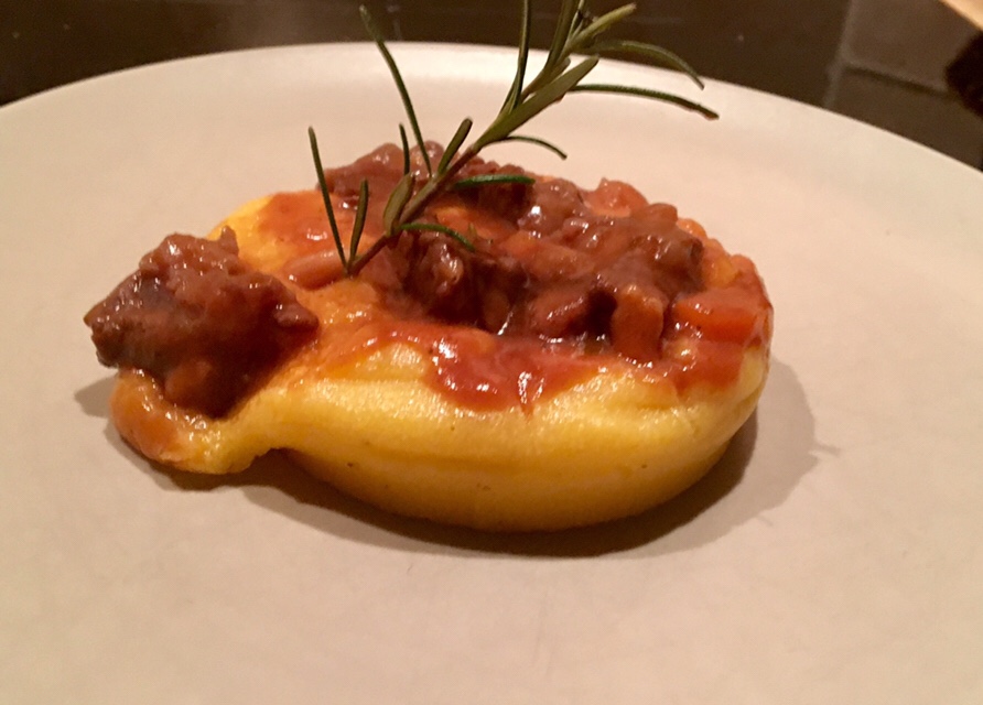 Spezzatino stufato e polenta