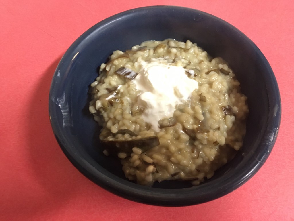 Risotto carciofi e burrata  molto più buono che&nbsp;bello.