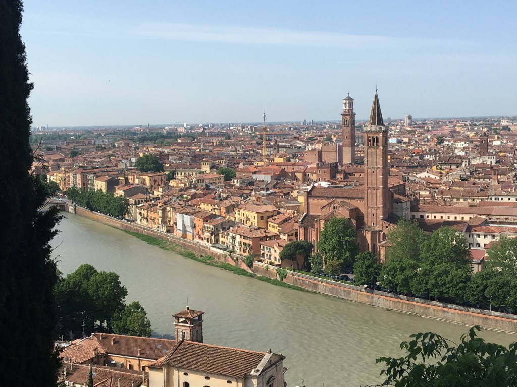Una Verona da scoprire e fotografare insieme alla 2a D….  ( parte&nbsp;prima)