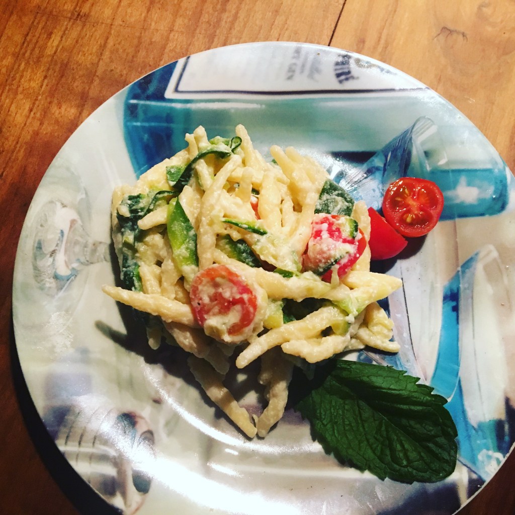 Trofie zucchine ricotta e menta….