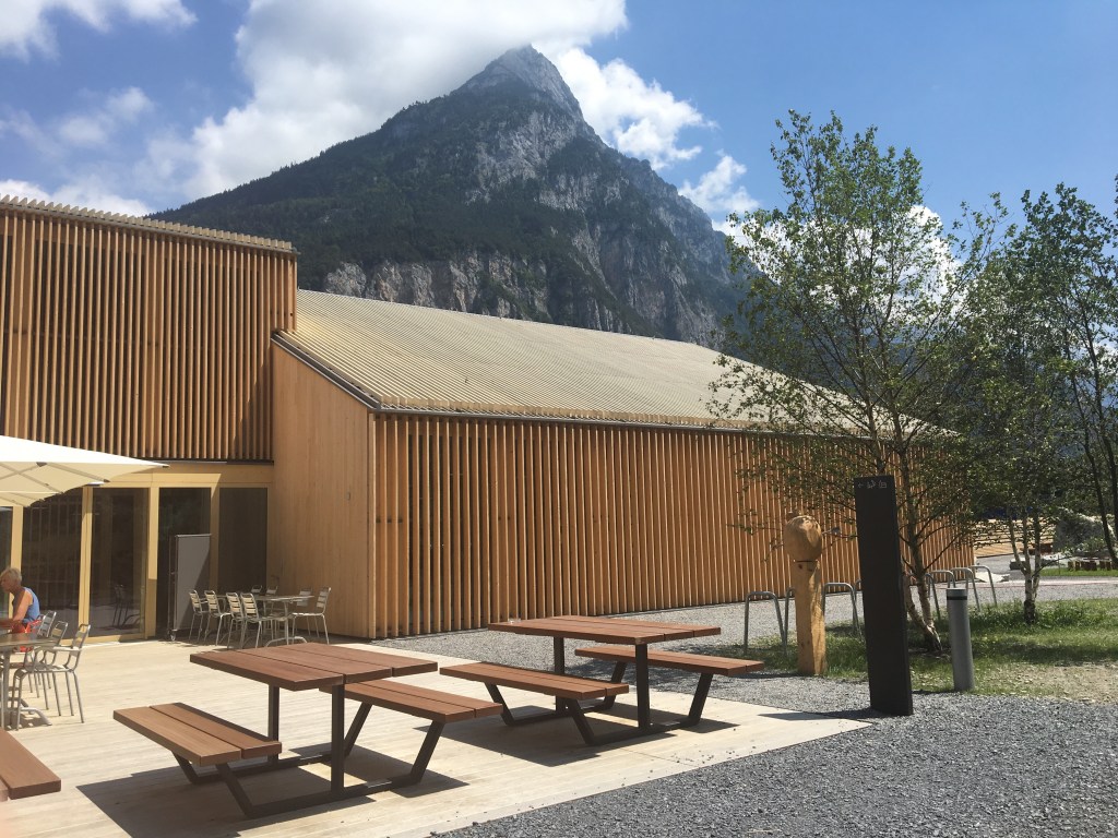 Autogrill in Svizzera e in Italia ……trovate la differenza&nbsp;!!